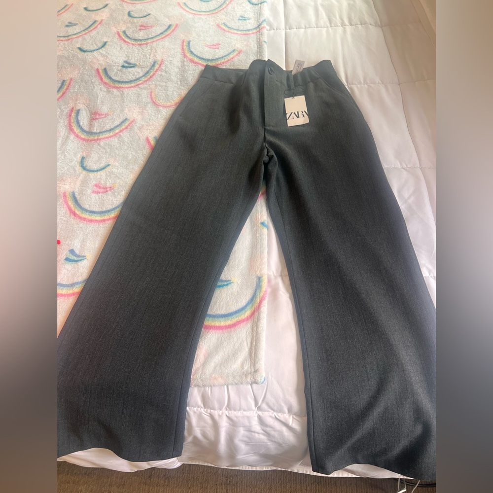 Zara women’s Charcoal Trouser Pants-new with tags